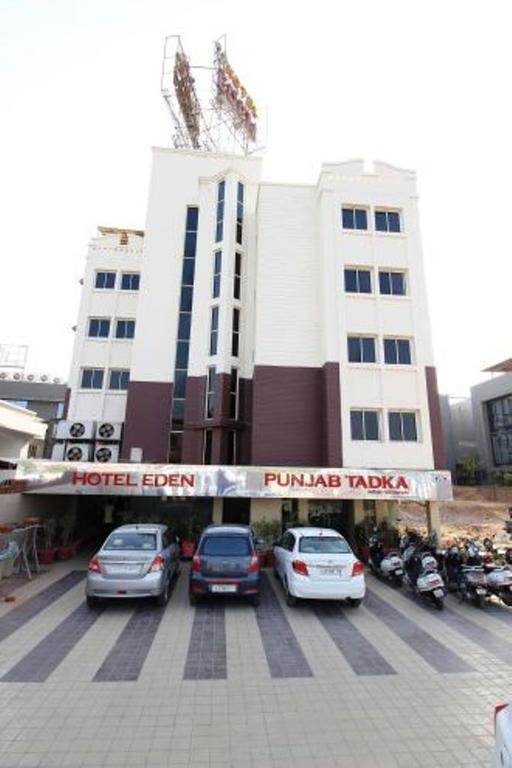 Hotel Eden Ahmedabad Extérieur photo