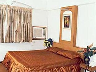 Hotel Eden Ahmedabad Extérieur photo